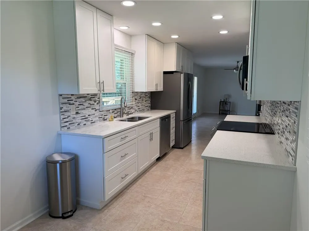7475 Grayson Drive Riverdale, GA 30296