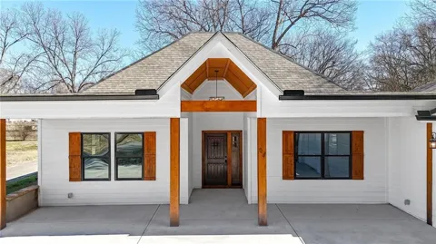 244 Piedmont Avenue