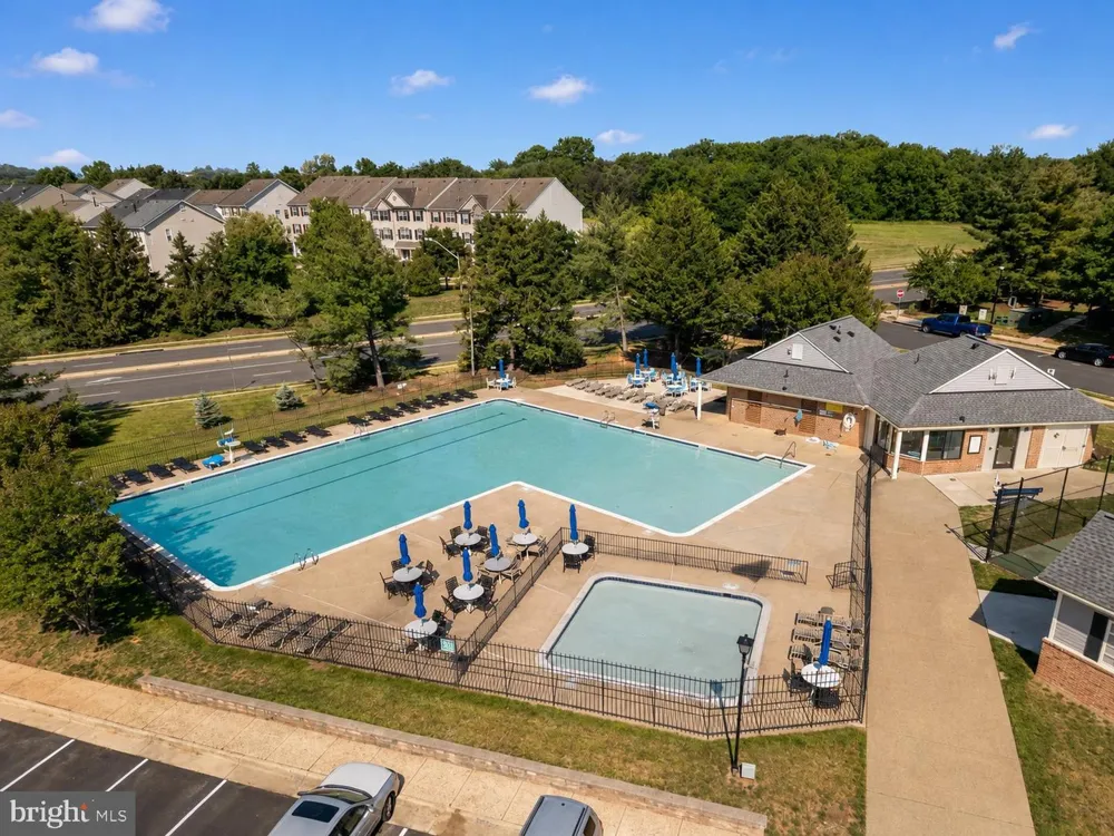 7546 EMERALD DRIVE Manassas, VA 20109