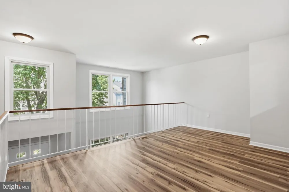 7546 EMERALD DRIVE Manassas, VA 20109