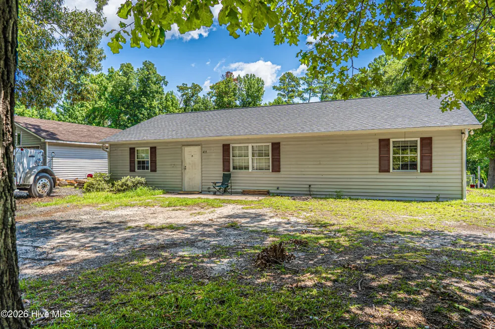 435 Cranes Creek Road Cameron, NC 28326