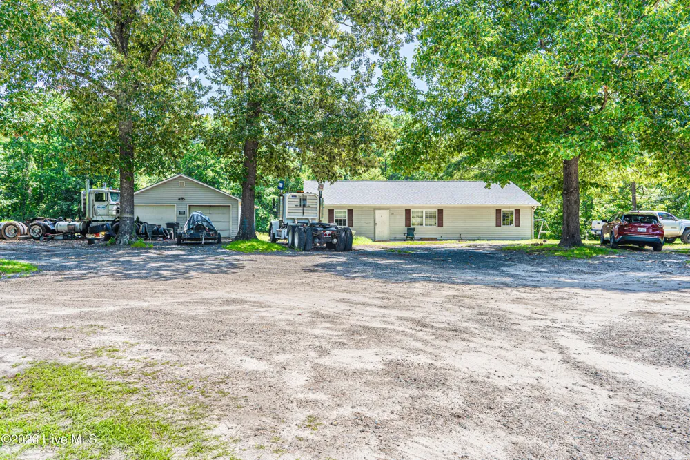 435 Cranes Creek Road Cameron, NC 28326