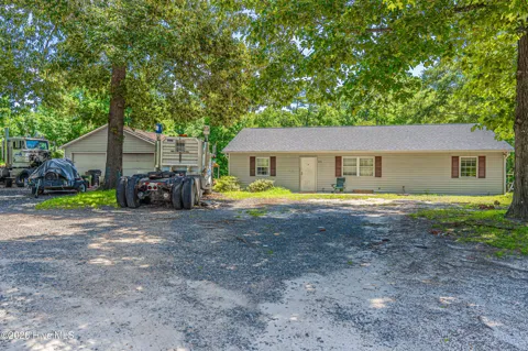 435 Cranes Creek Road