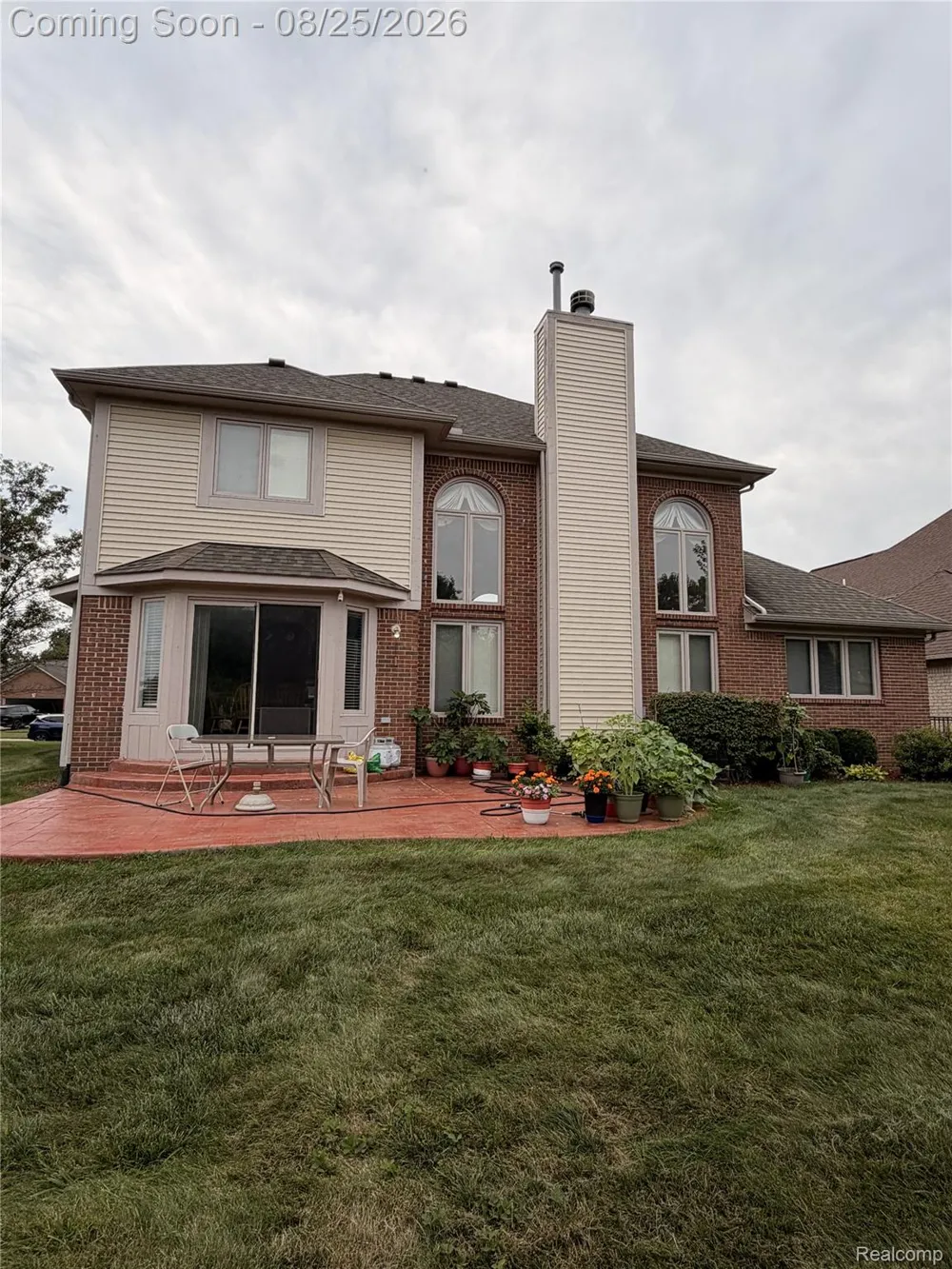 48746 Bradford Drive Macomb Township, MI 48044