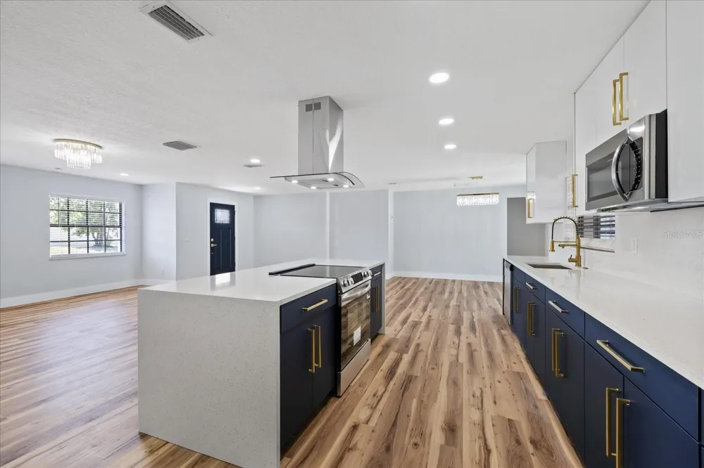12018 LINDEN DRIVE Spring Hill, FL 34608