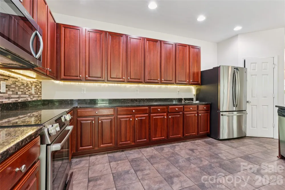 9908 Rocky Ford Club Road Charlotte, NC 28269