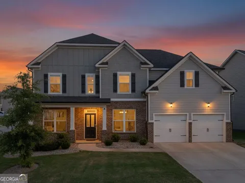 1250 Hawthorne CIR