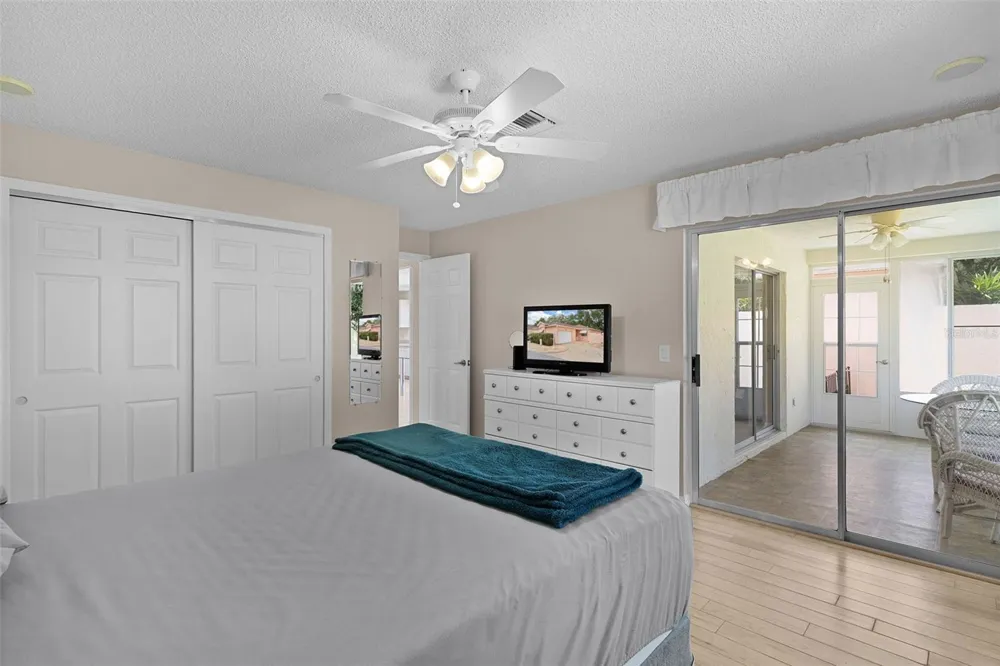 1023 AVALON AVENUE Lady Lake, FL 32159