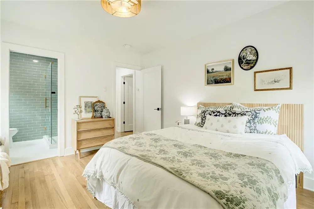 1747 Cascade Terrace SW Atlanta, GA 30311