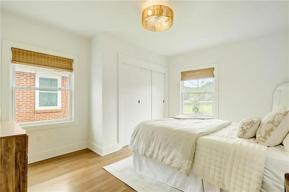 1747 Cascade Terrace SW Atlanta, GA 30311