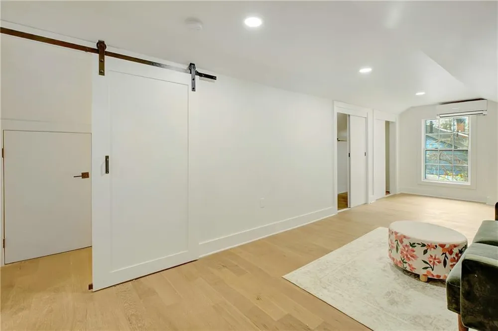 1747 Cascade Terrace SW Atlanta, GA 30311