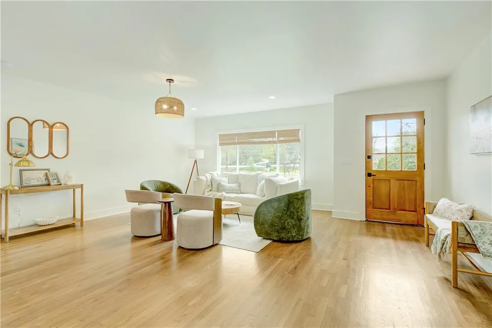 1747 Cascade Terrace SW Atlanta, GA 30311