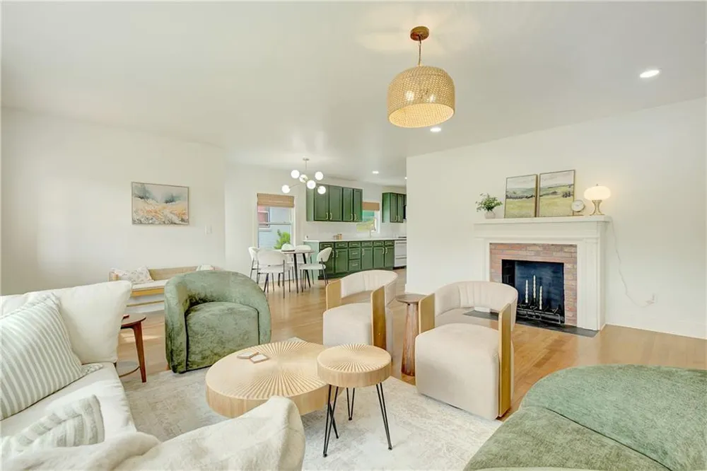 1747 Cascade Terrace SW Atlanta, GA 30311