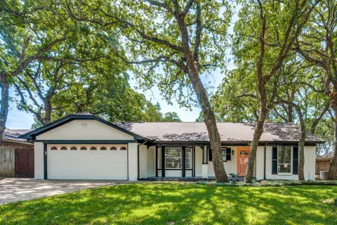 2112 Dartmouth Drive