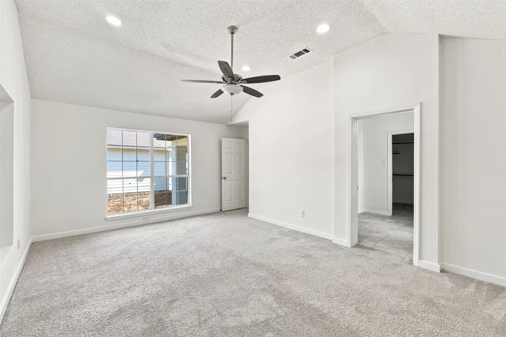 2124 Newport Drive Flower Mound, TX 75028