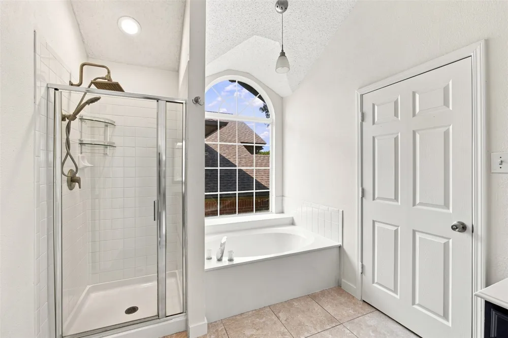 2124 Newport Drive Flower Mound, TX 75028