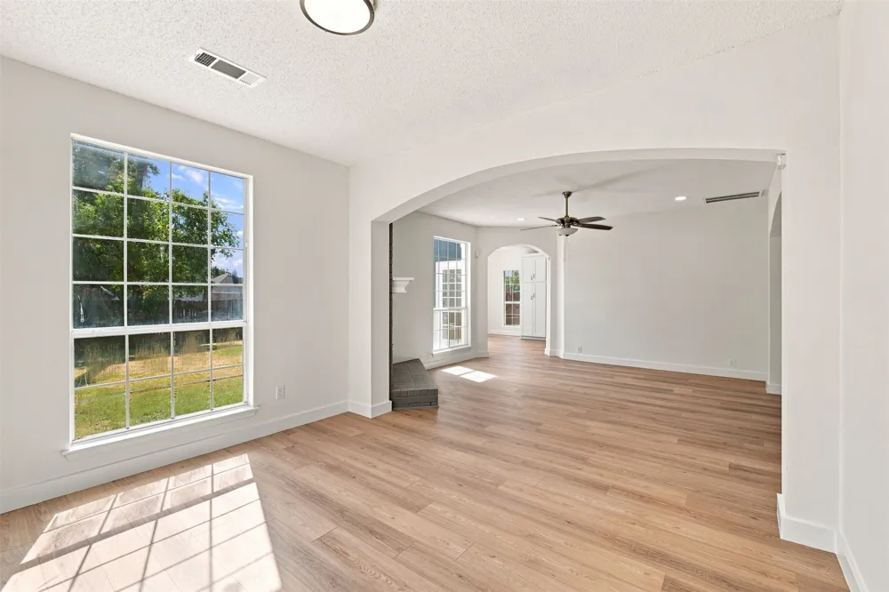 2124 Newport Drive Flower Mound, TX 75028