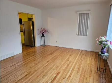 954 Rose Drive Ann Arbor, MI 48103