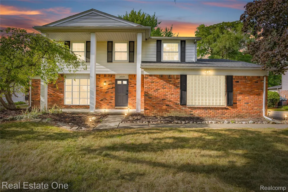 25695 Branchaster Road Farmington Hills City, MI 48336