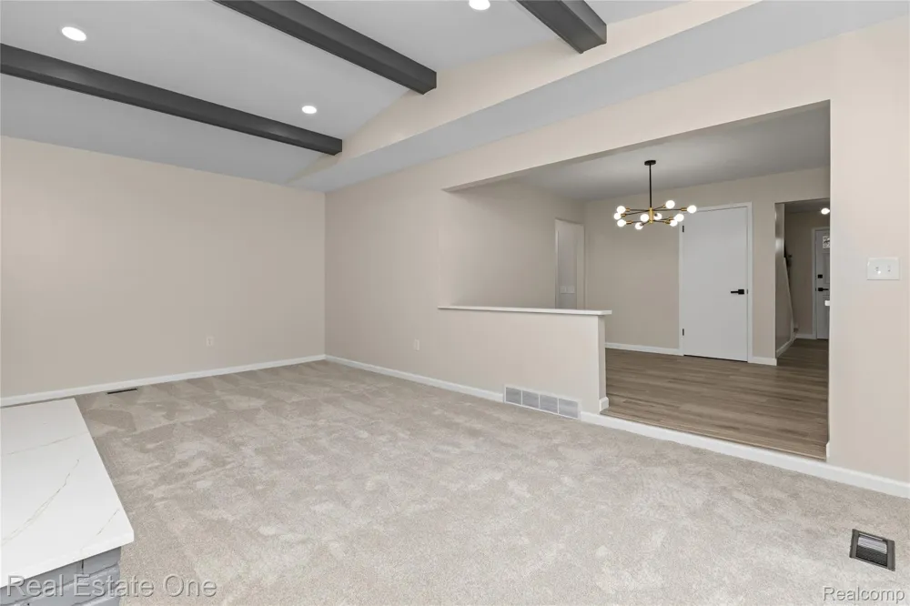 25695 Branchaster Road Farmington Hills City, MI 48336