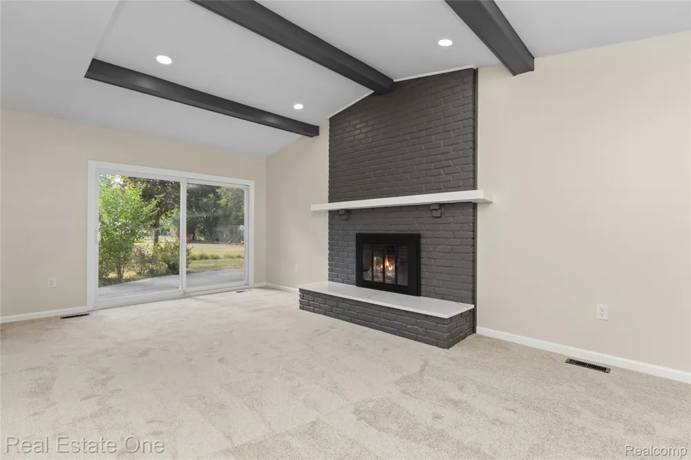 25695 Branchaster Road Farmington Hills City, MI 48336