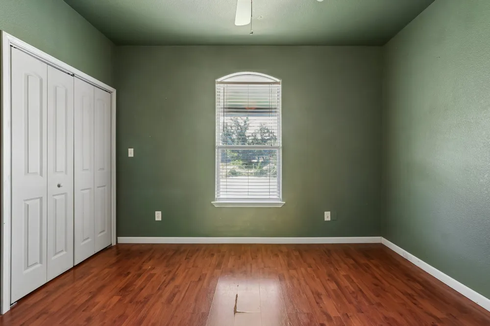 286 Simpson Avenue Cedar Creek, TX 78612