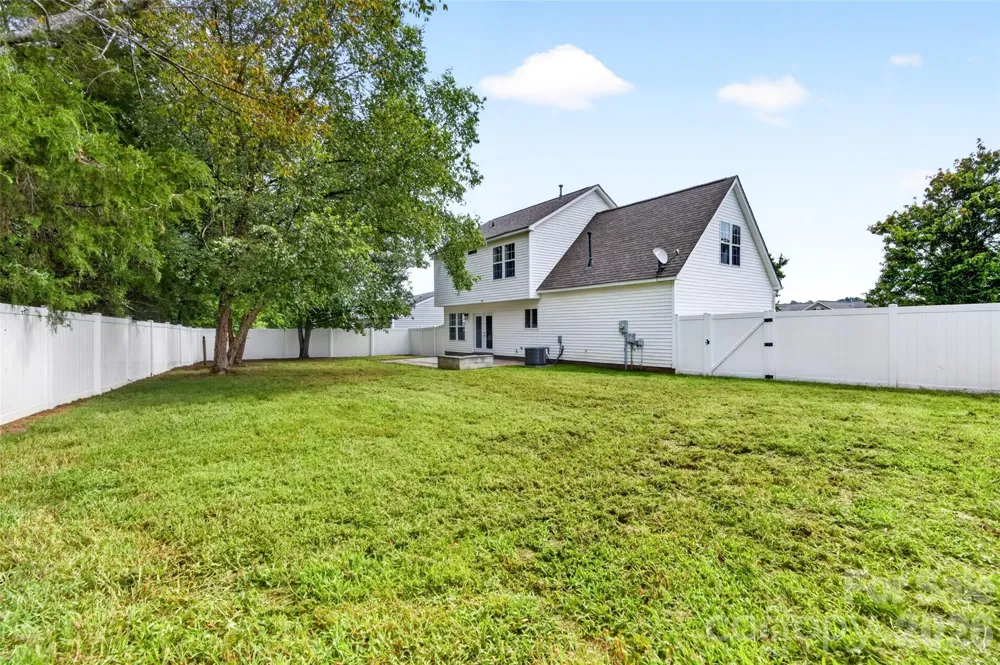 3808 Nuthatch Drive Indian Trail, NC 28079