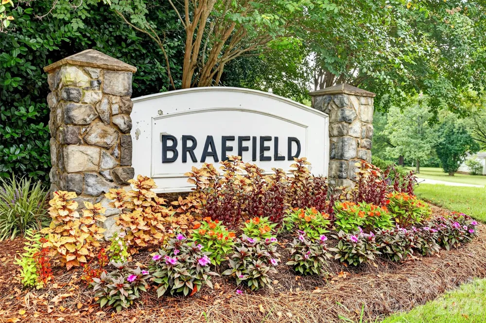 3808 Nuthatch Drive Indian Trail, NC 28079