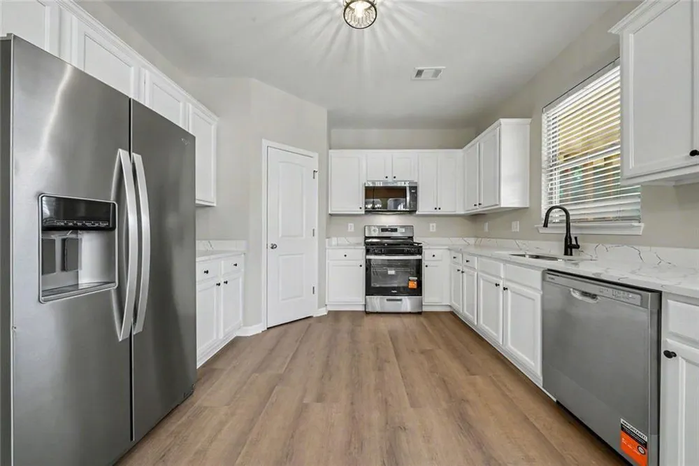 4934 Rapahoe Trail Atlanta, GA 30349