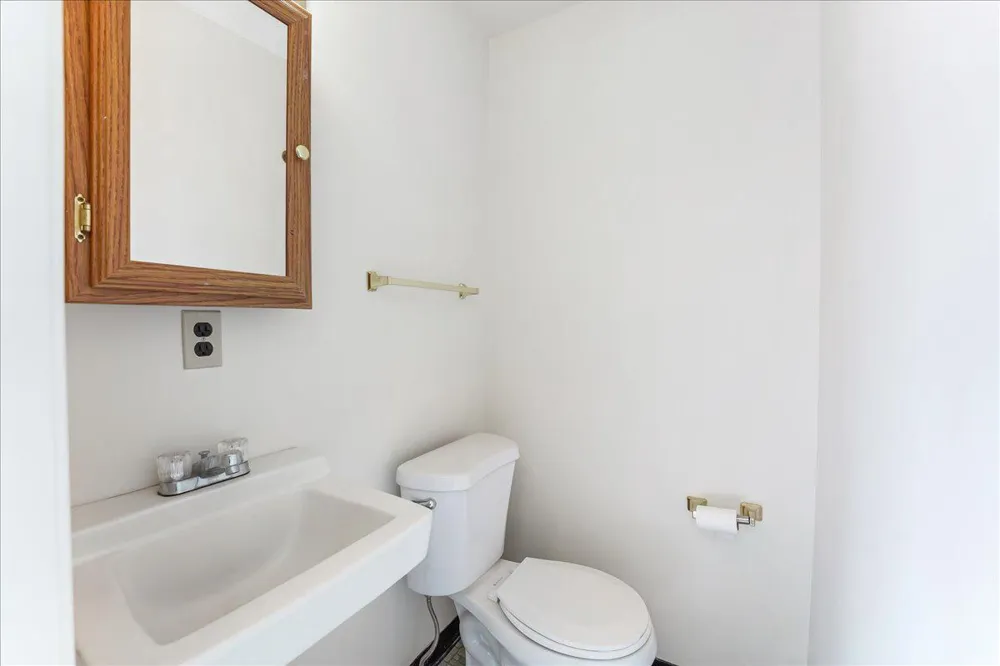 310 CEDAR LANE Wallingford, PA 19086