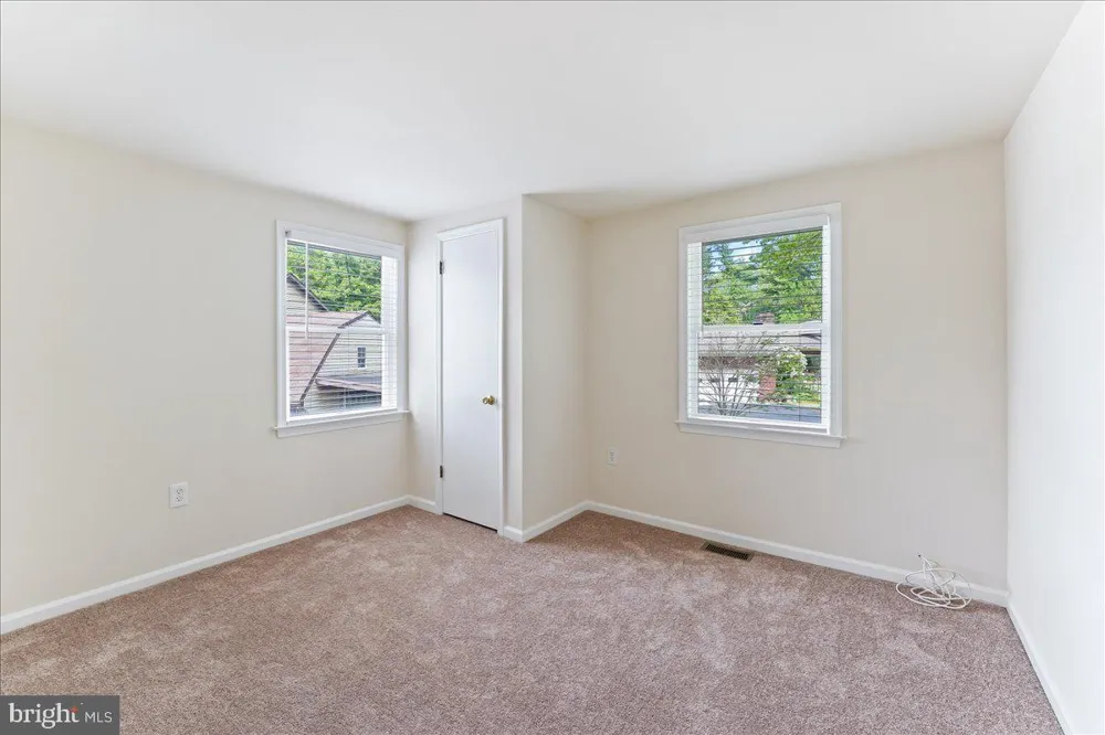 310 CEDAR LANE Wallingford, PA 19086
