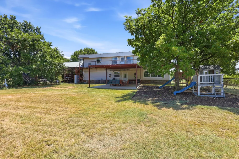 1724 County Road 4790 Boyd, TX 76023