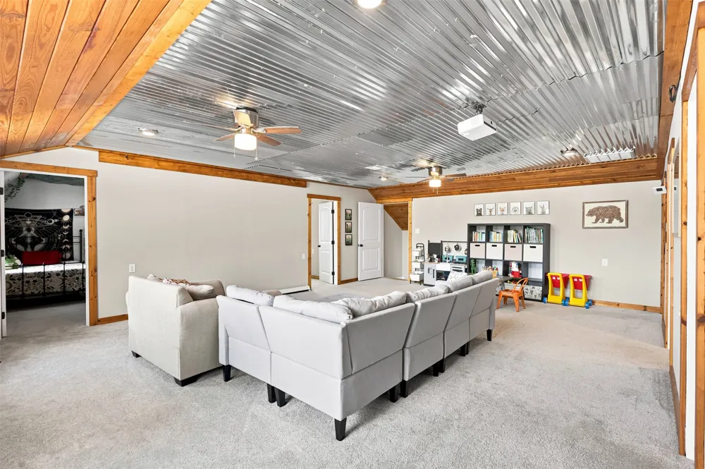 1724 County Road 4790 Boyd, TX 76023
