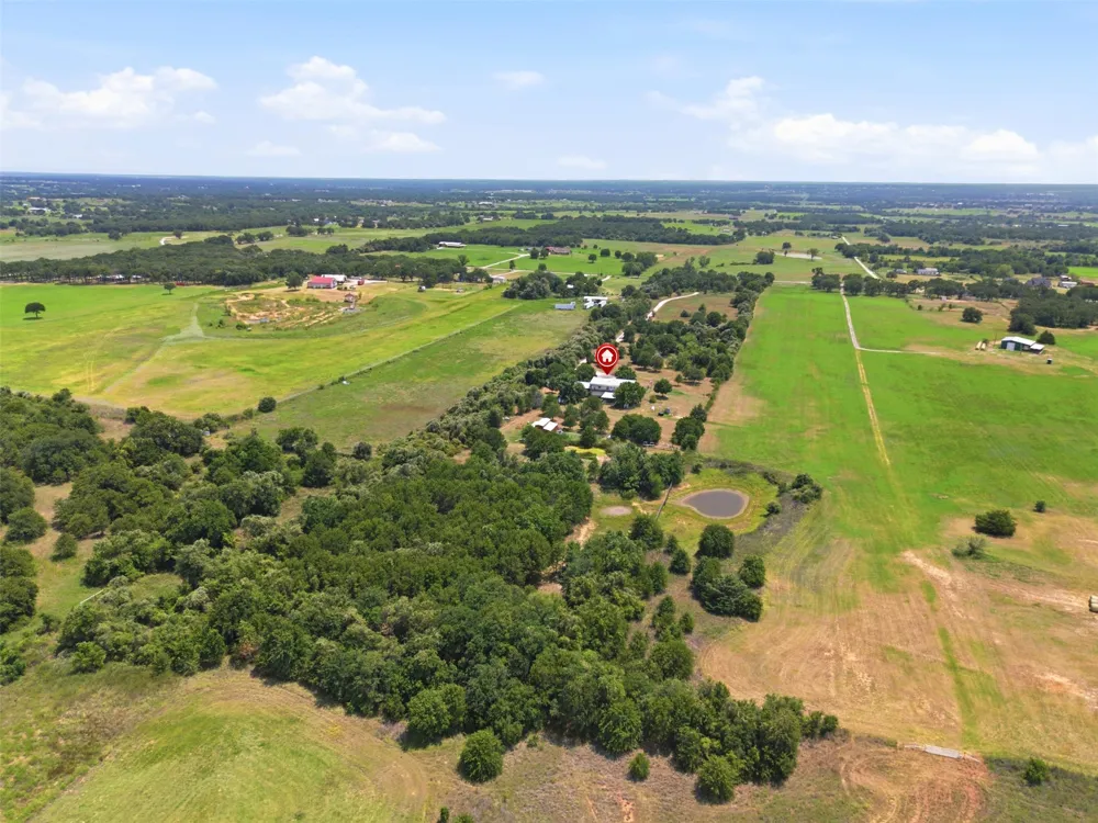 1724 County Road 4790 Boyd, TX 76023