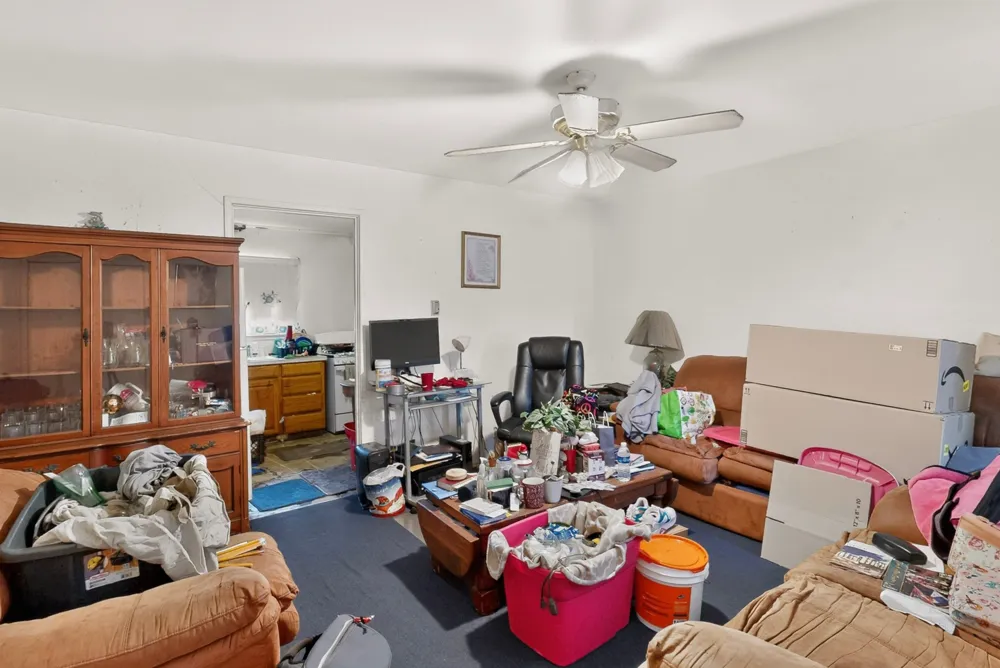 2225 Mayfair Street Ennis, TX 75119