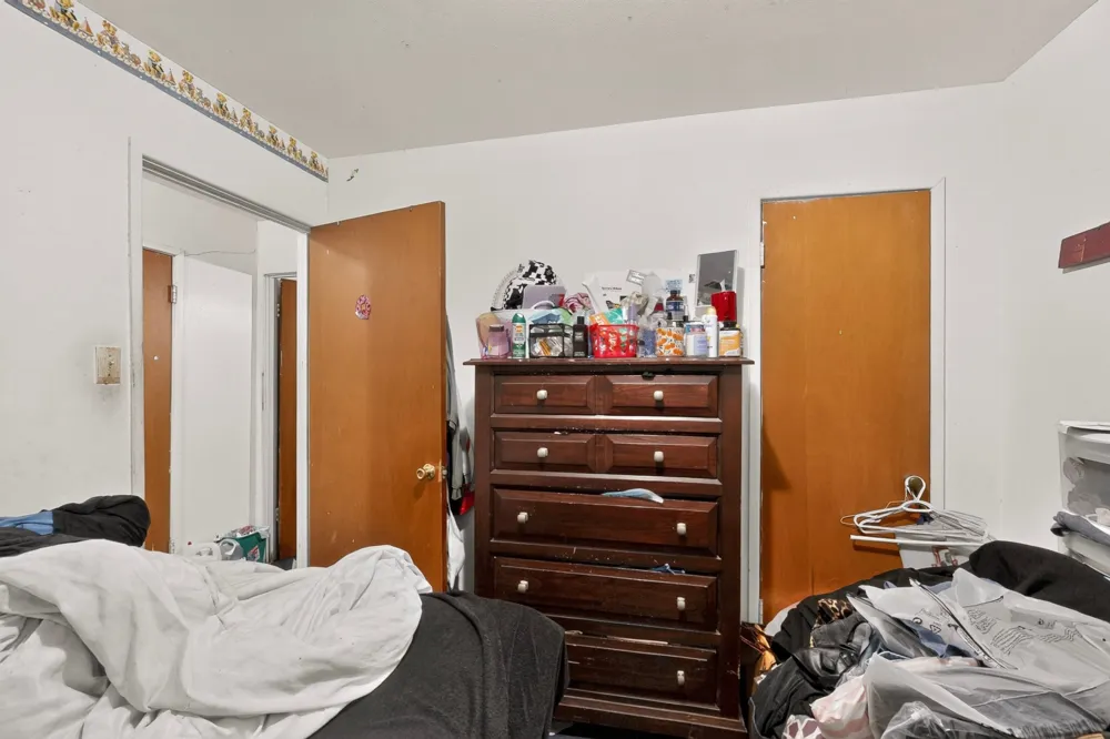 2225 Mayfair Street Ennis, TX 75119