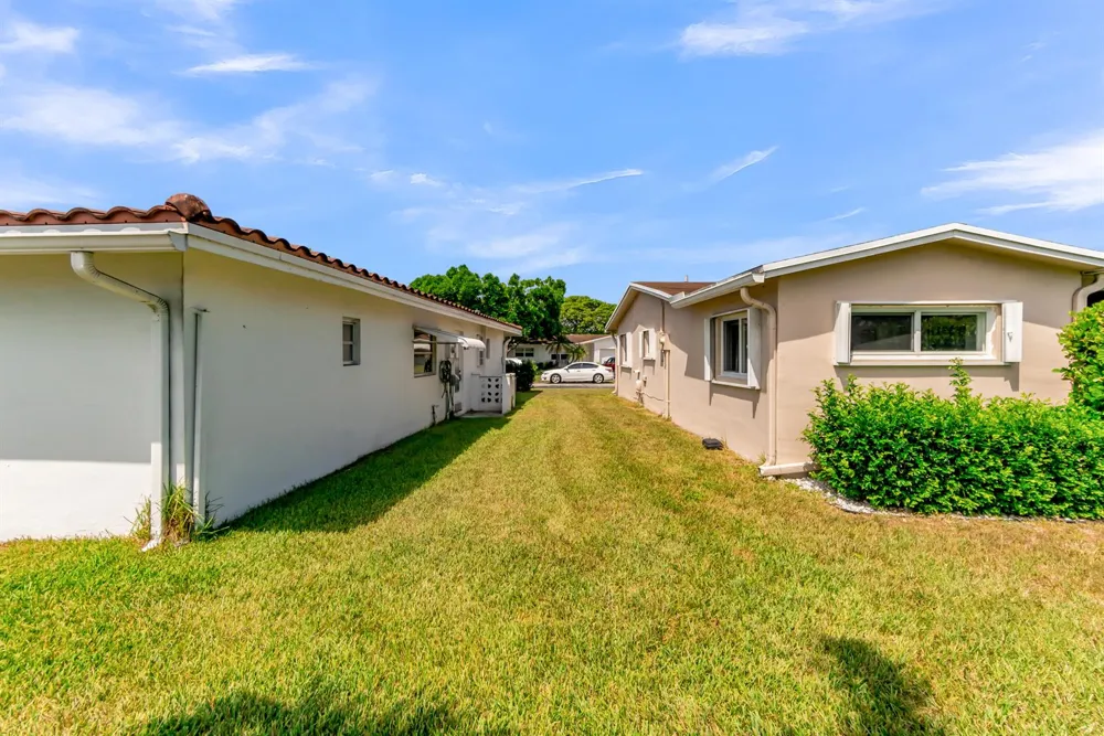 1190 NW 72nd Terrace Margate, FL 33063