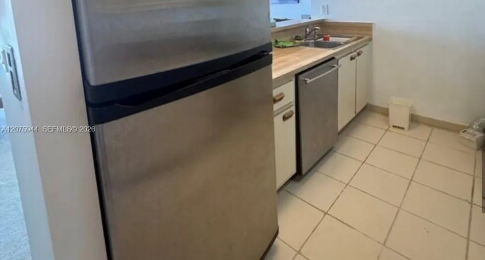7601 E Treasure Dr #2115 North Bay Village, FL 33141