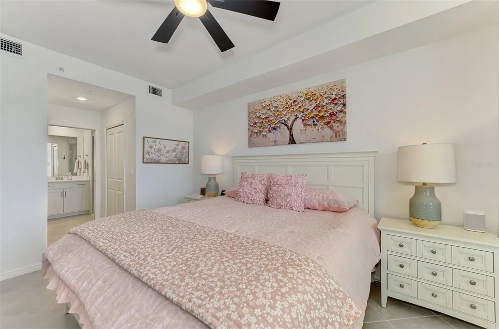 17440 OPAL SAND DRIVE #102 Venice, FL 34293