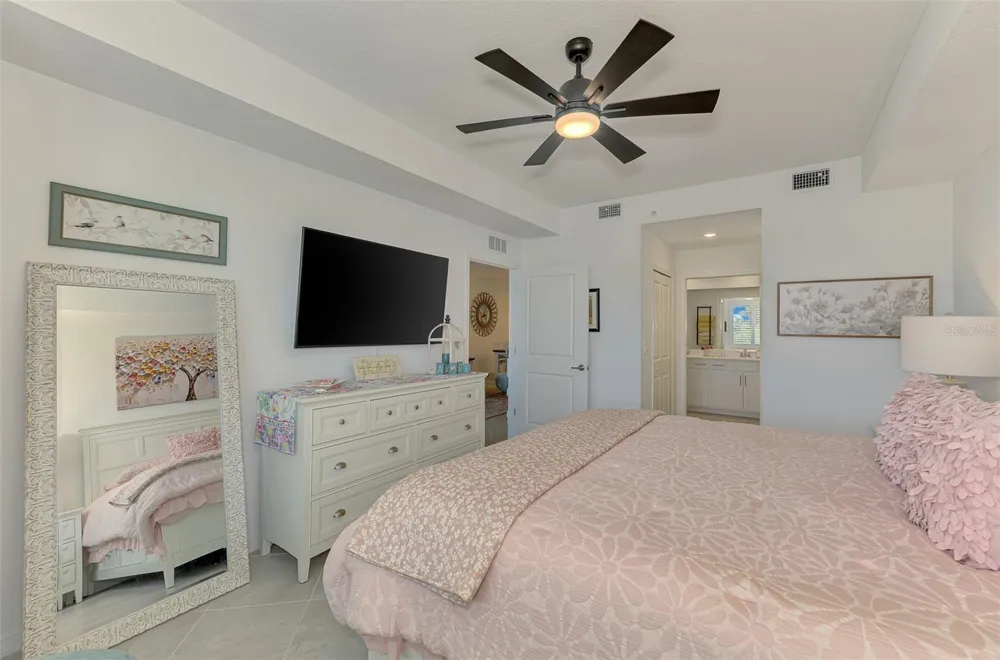 17440 OPAL SAND DRIVE #102 Venice, FL 34293