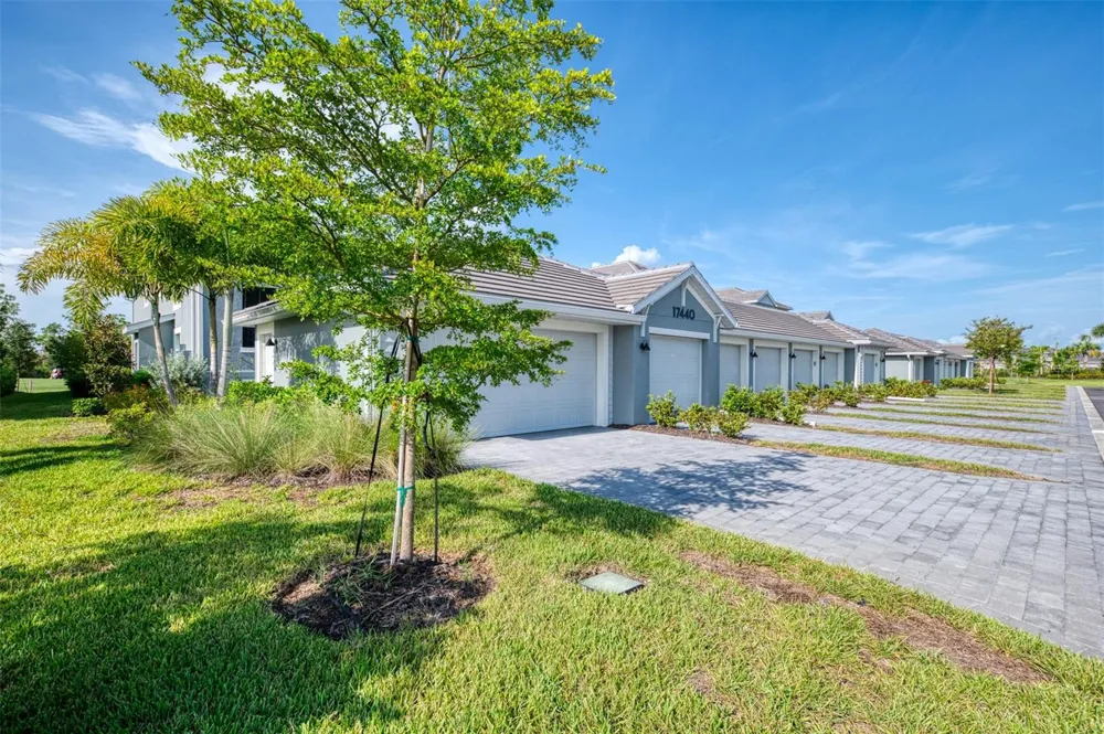 17440 OPAL SAND DRIVE #102 Venice, FL 34293