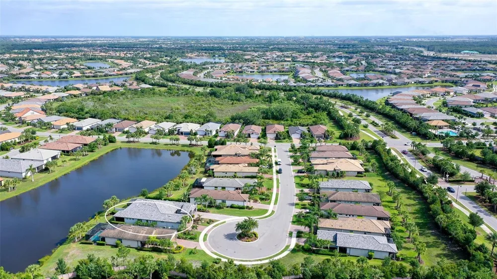 7636 KIRKLAND COVE Lakewood Ranch, FL 34202