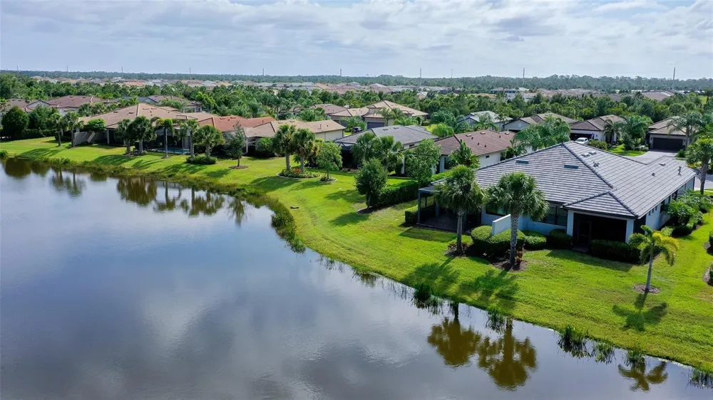 7636 KIRKLAND COVE Lakewood Ranch, FL 34202