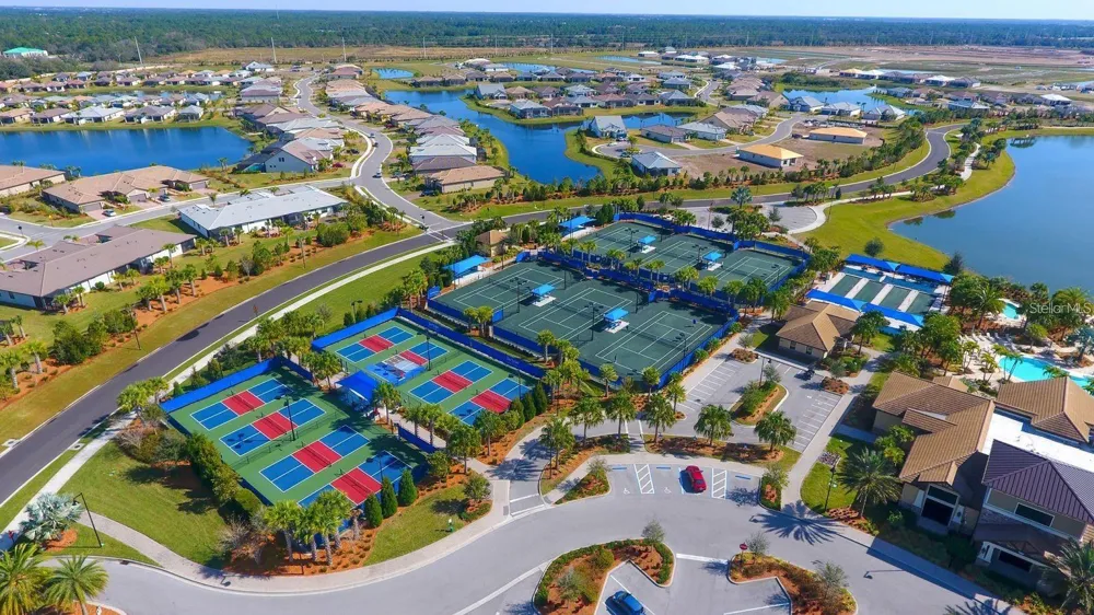 7636 KIRKLAND COVE Lakewood Ranch, FL 34202
