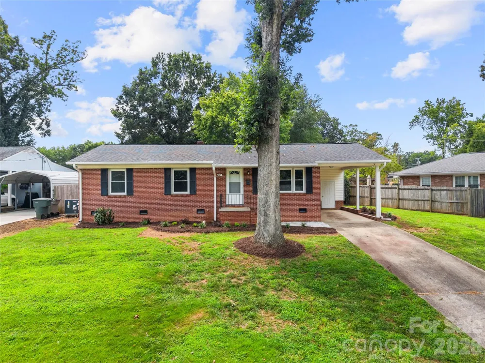 713 Crestwood Avenue Gastonia, NC 28054