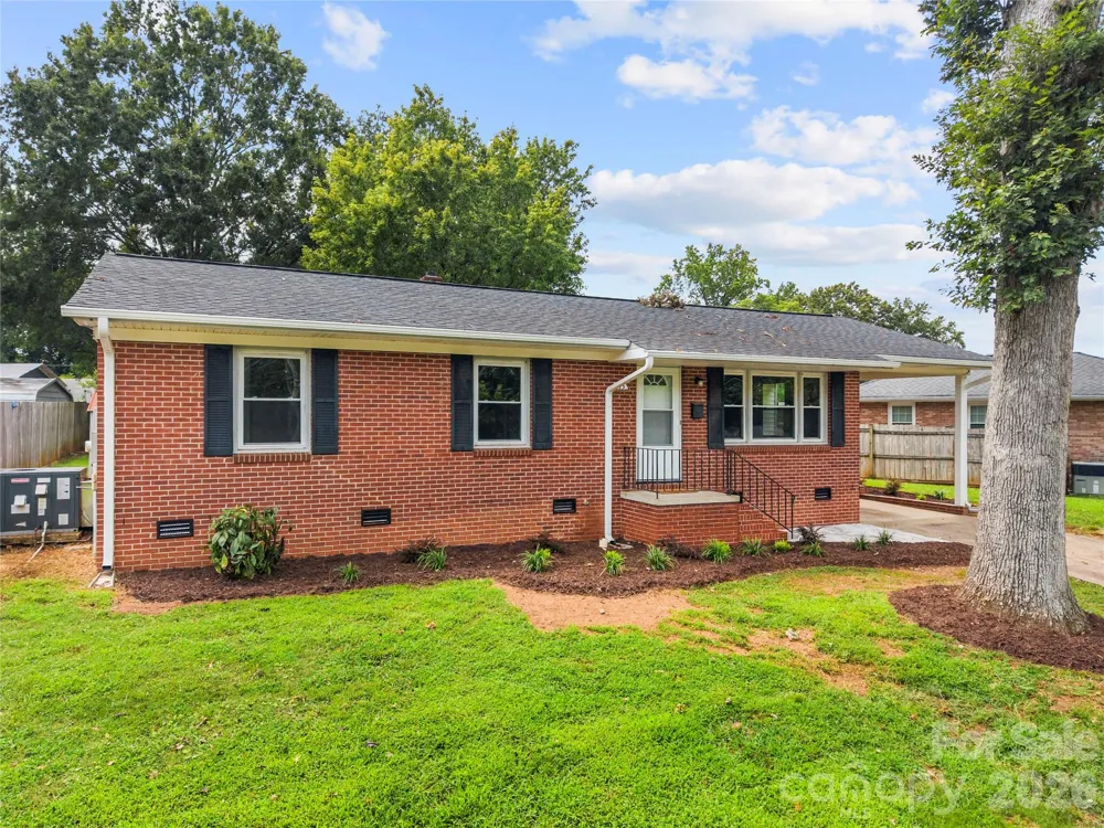713 Crestwood Avenue Gastonia, NC 28054