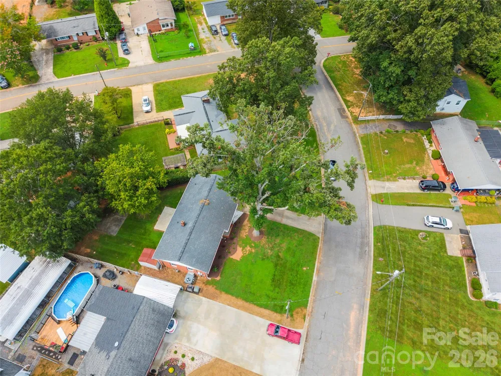713 Crestwood Avenue Gastonia, NC 28054