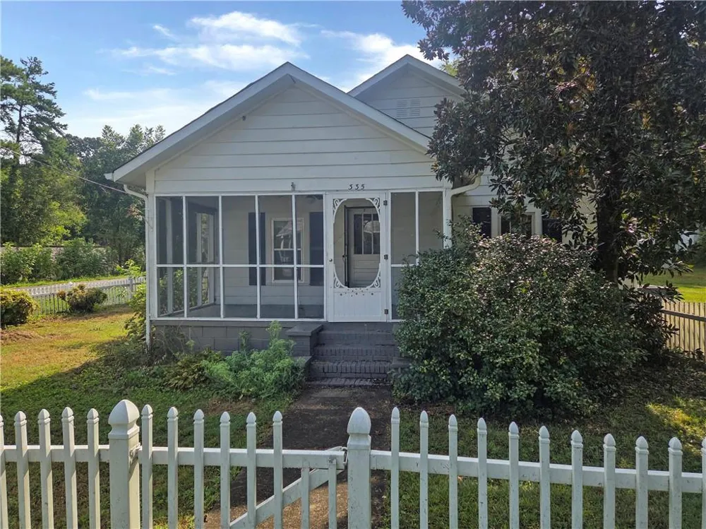 335 E Pine Street Rockmart, GA 30153