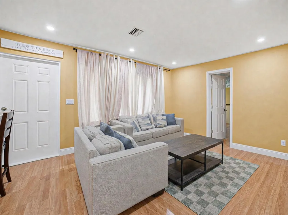 691 NW 20TH COURT Pompano Beach, FL 33060