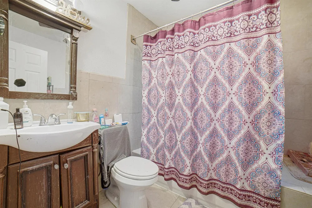 691 NW 20TH COURT Pompano Beach, FL 33060